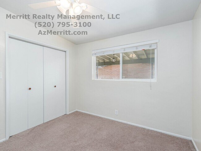 Building Photo - Spacious 3-Bedroom, 2-Bathroom Home Near U of A and Banner Health