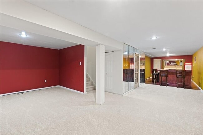 Building Photo - 95 Tattersall Dr