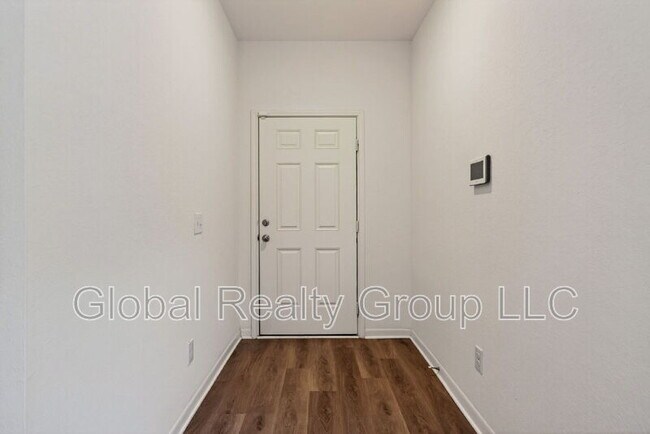 Building Photo - 13603 Lunar Light