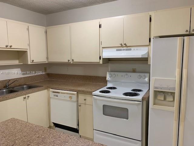 Building Photo - 6460 SW 129th Pl