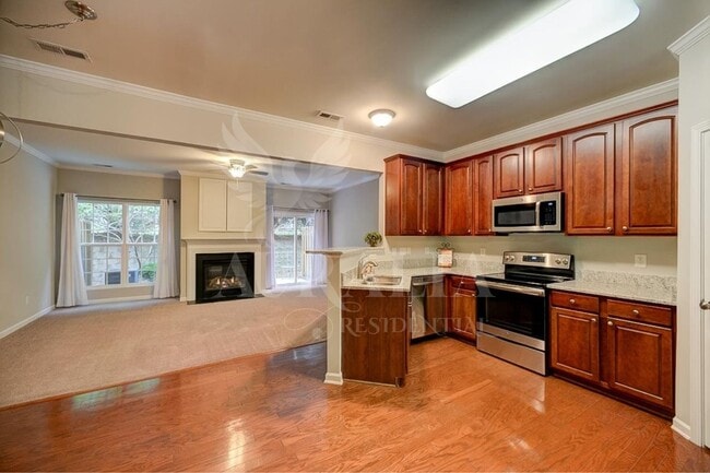 Building Photo - 3071 Settle In Ln
