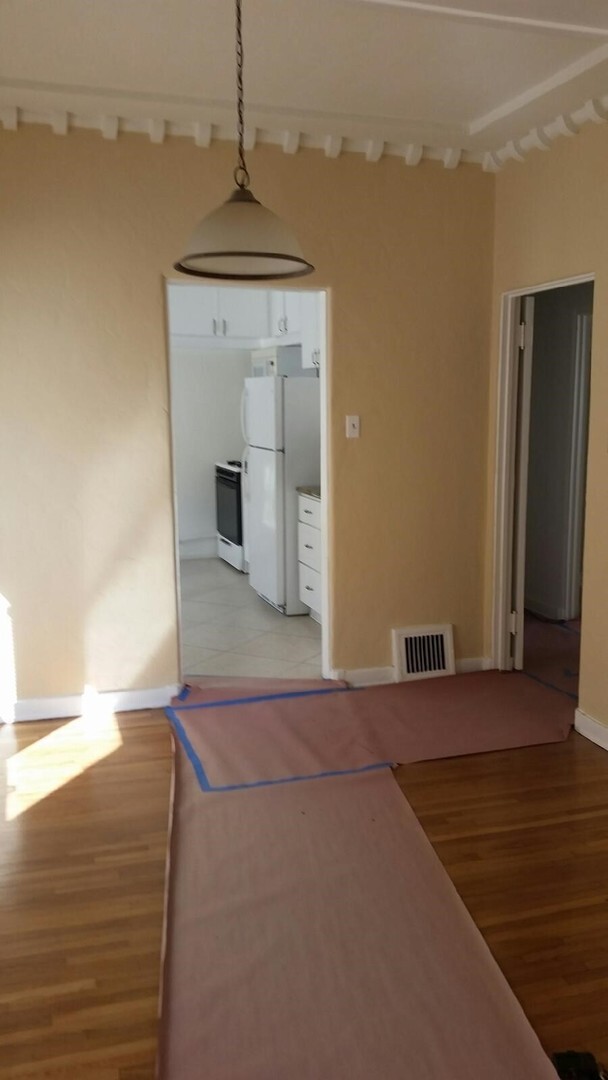 Building Photo - ONE TIME RENTAL - CHARLOTTE