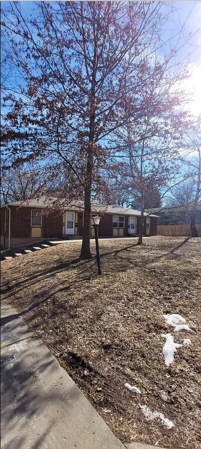 Primary Photo - 6001 W Richards Dr