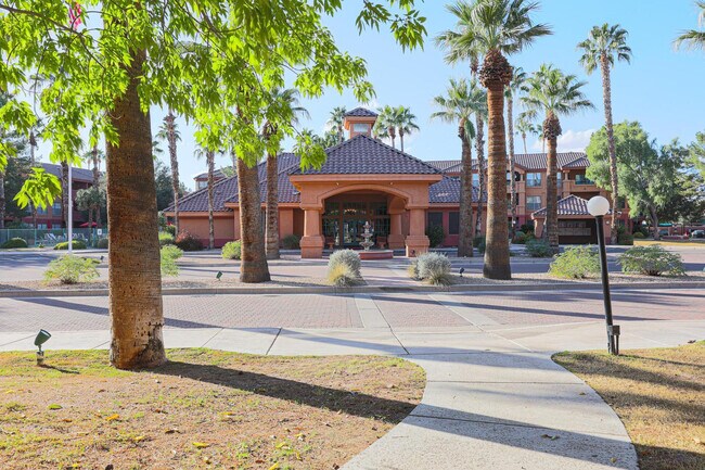 Building Photo - 14950 W Mountain View Blvd