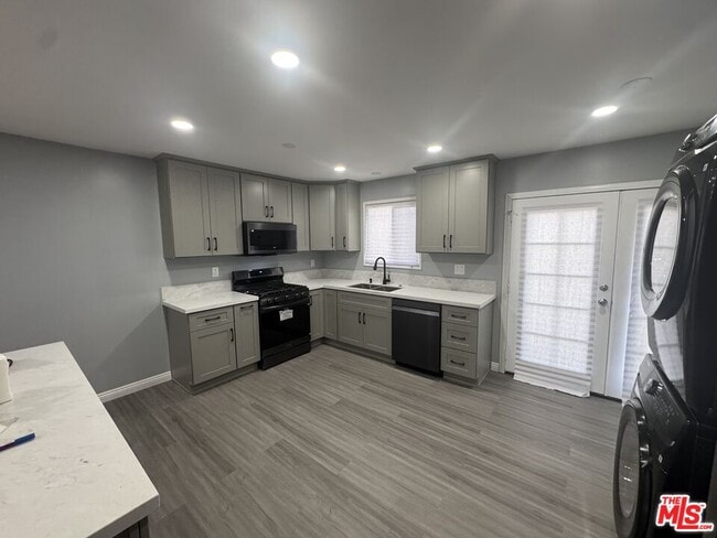 Building Photo - 19110 Annalee Ave