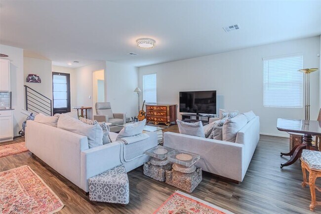 Building Photo - 1123 Winifred Dr