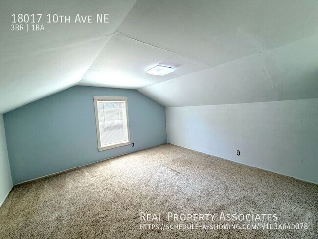 Building Photo - 18017 10th Ave NE
