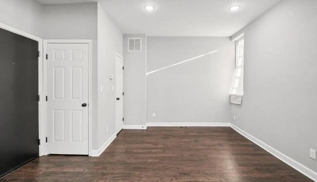 Building Photo - 2301 Whittier Ave