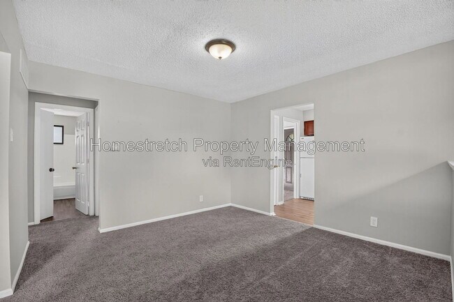 Building Photo - 10063 Northgate Dr