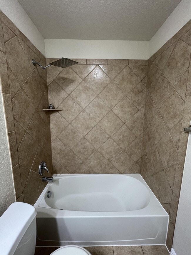 Building Photo - 25042 McBride Dr