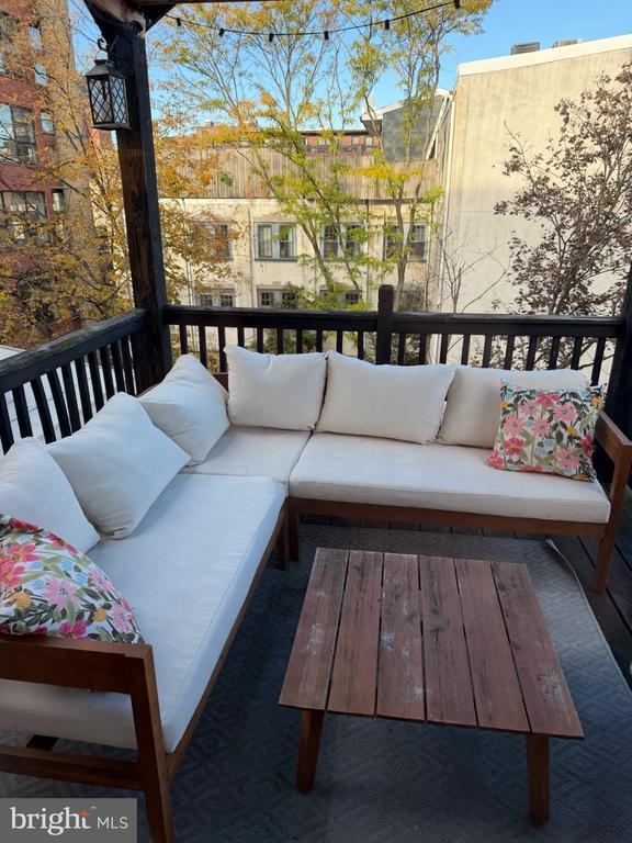 Building Photo - 126 N 3rd St