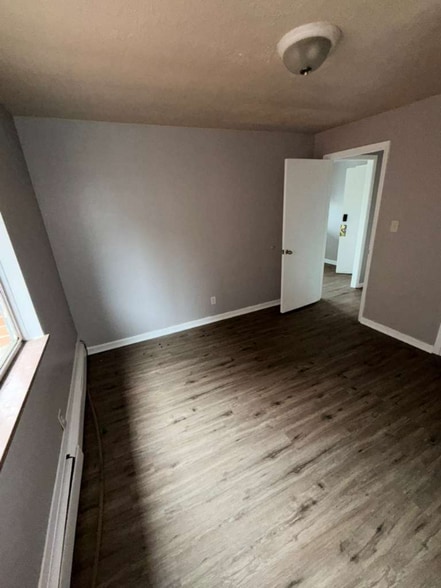 Building Photo - 15112 Euclid Ave