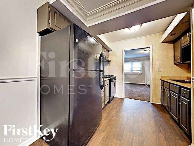 Building Photo - 1019 Century Ln