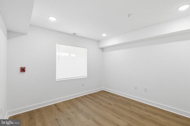 Building Photo - 2643 N 6th St