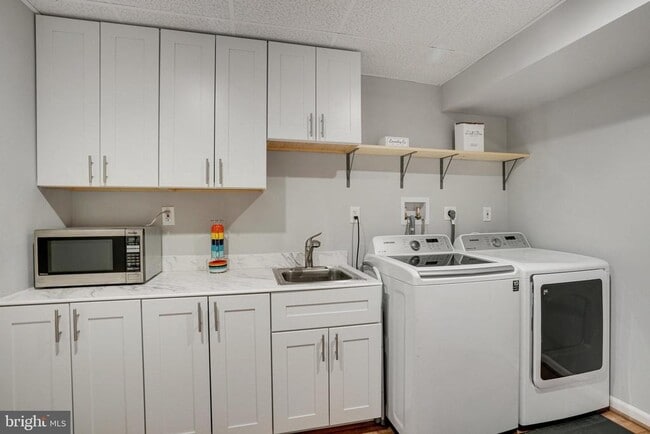 Building Photo - 9002 Arley Dr