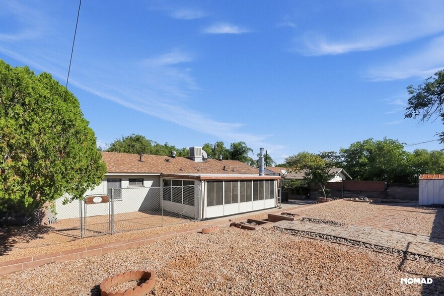 Building Photo - 38926 Sage Tree St