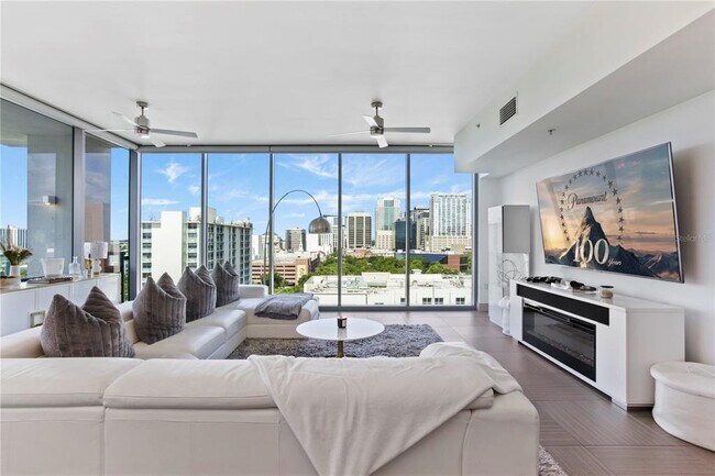 Building Photo - 260 S Osceola Ave