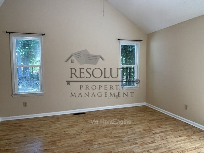 Building Photo - 4632 Timberhurst Dr