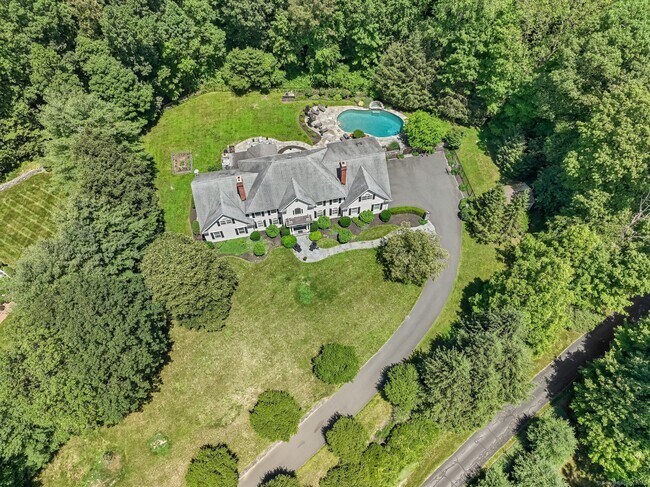 Building Photo - 62 Sherwood Dr