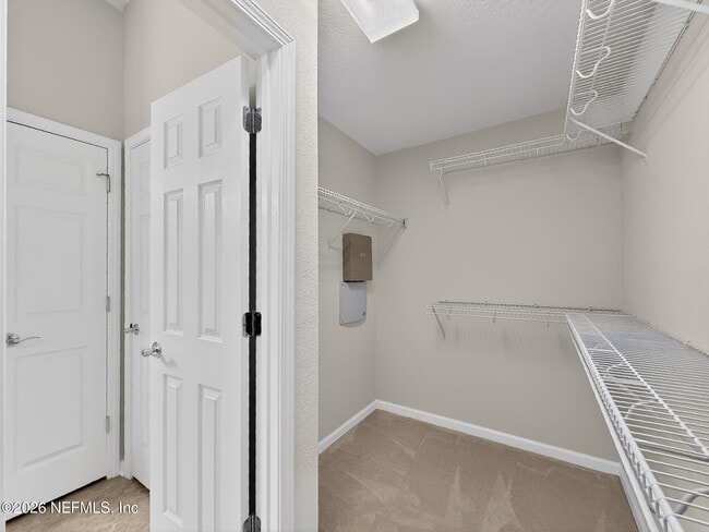 Building Photo - 9080 Sweet Tree Trail