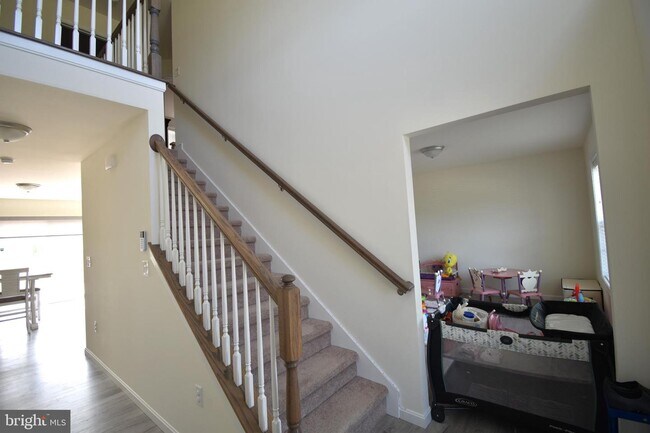 Building Photo - 84 Cilento Dr