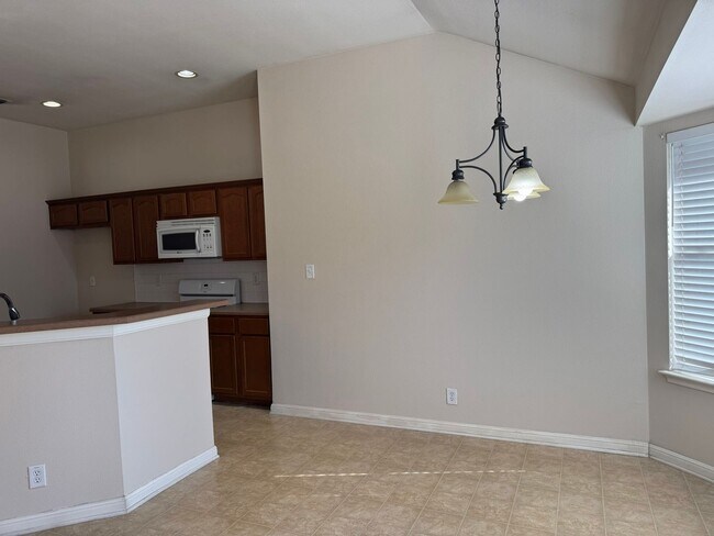 Building Photo - 8462 Favero Cove