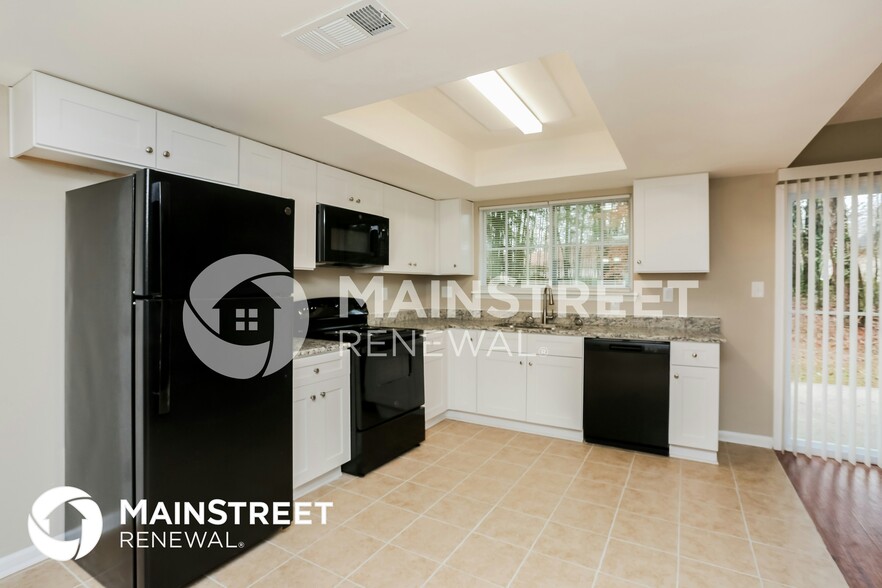 Building Photo - 6775 Timberclair Ct