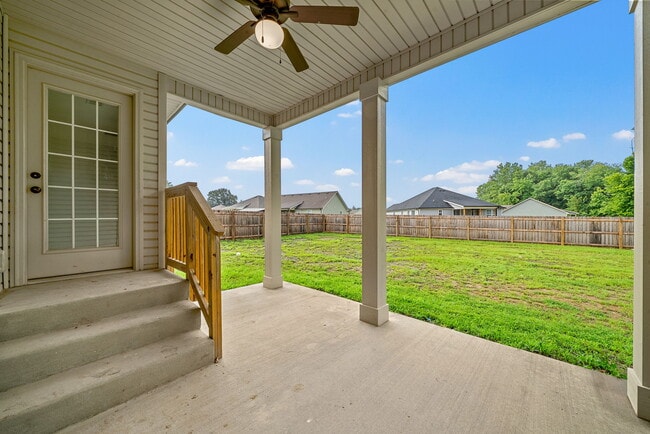 Building Photo - 710 Gleason Dr