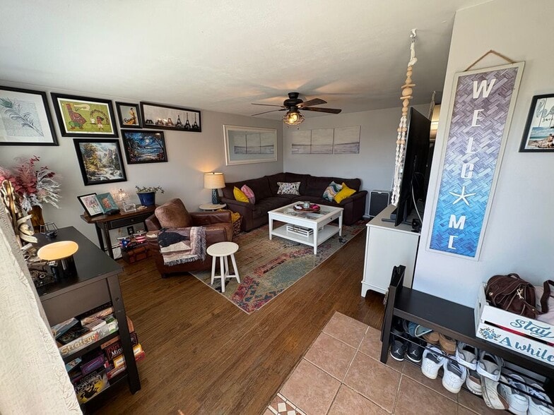 Building Photo - 82 Parker Ave