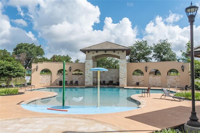 Building Photo - 15804 Cinca Terra Dr