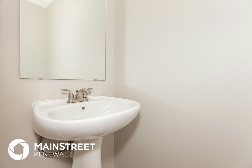 Building Photo - 12434 Dervish Ln