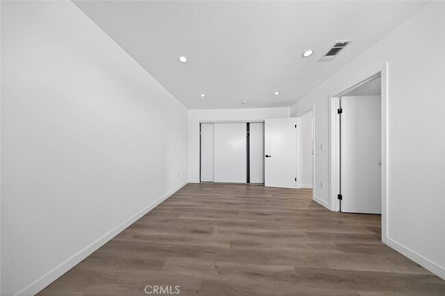 Building Photo - 14827 Dearborn St