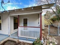 Building Photo - 514 Brophy Ave