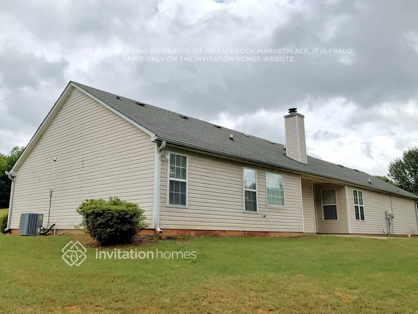 Building Photo - 2975 Hampton Valley Dr SE