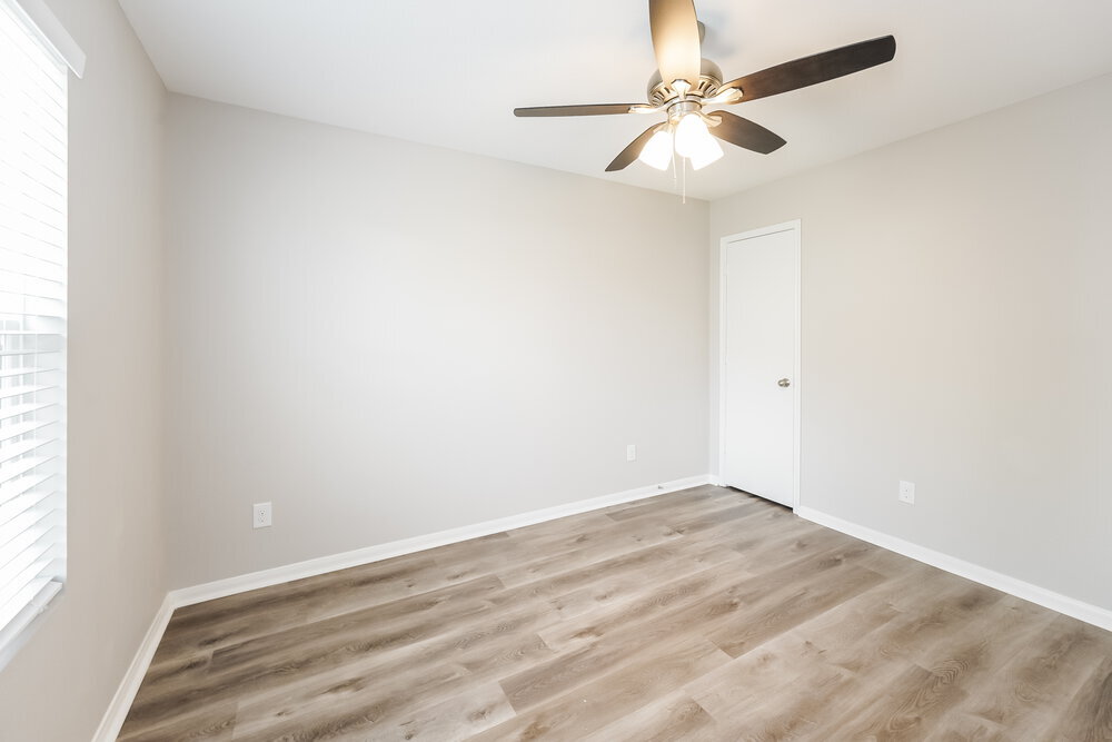Building Photo - 9816 Lace Flower Way