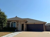 Building Photo - 3610 Fox Glove Ln