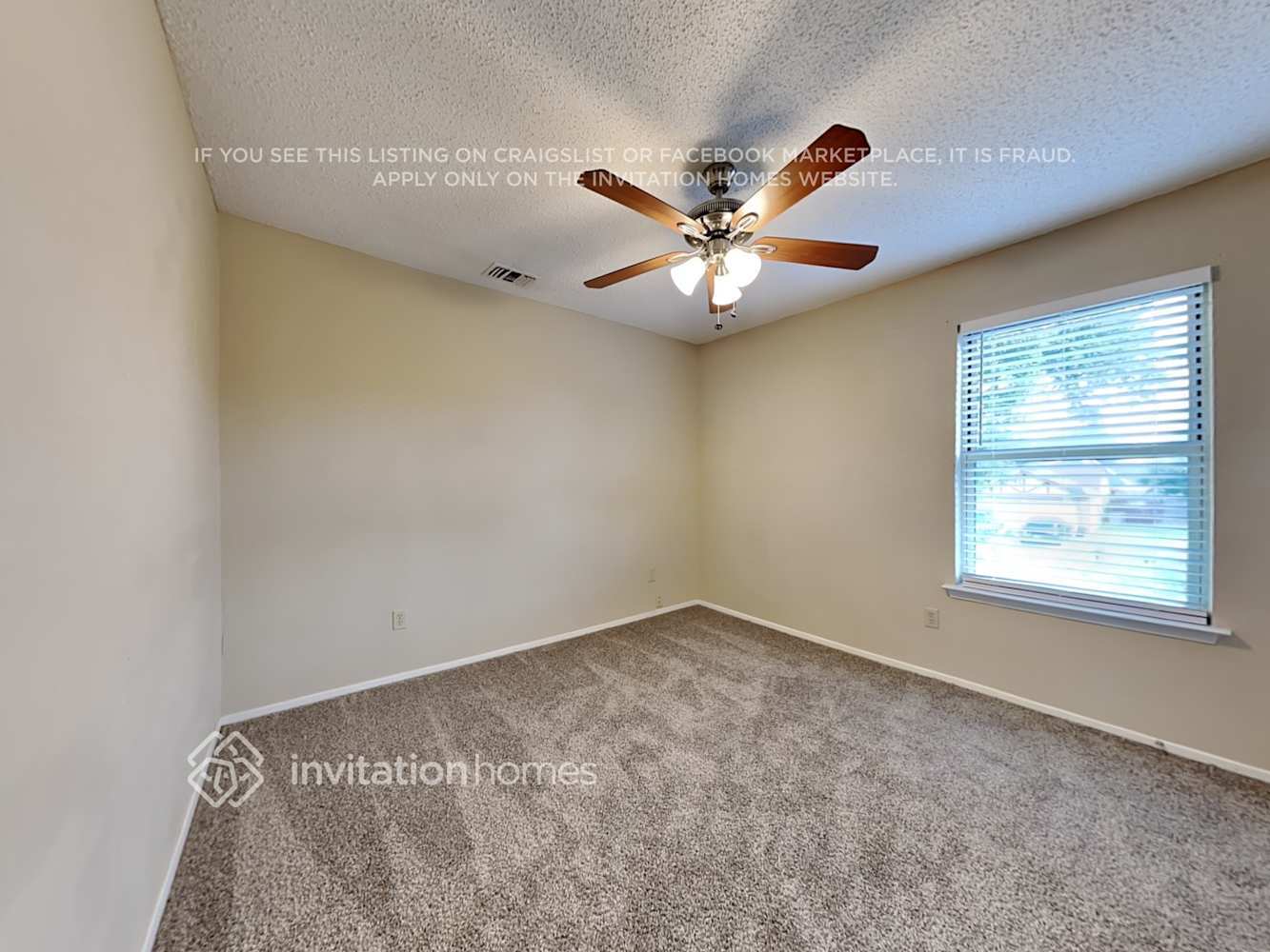 Building Photo - 2614 Remmington Dr