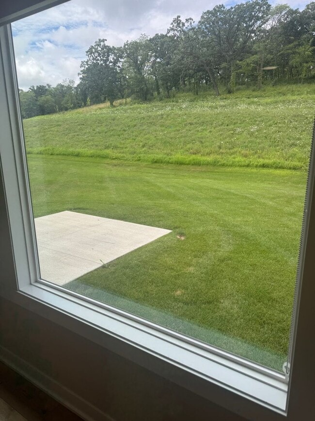 Building Photo - New 4 Bedroom | 2.5 Bath | Scenic Views | ...