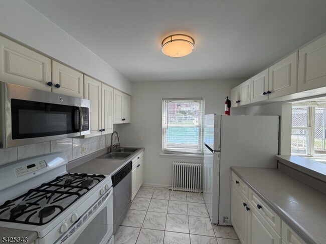 Building Photo - 245 Passaic Ave