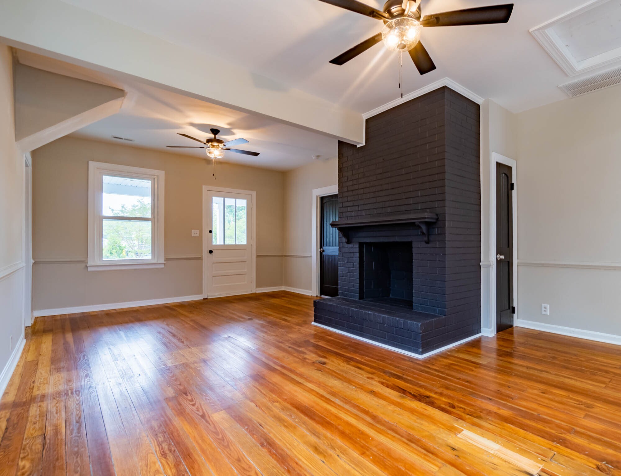 Building Photo - 3502 Oaklawn Blvd