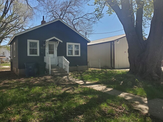 Primary Photo - FOR RENT: 133 JODER-Cute 1 bedroom