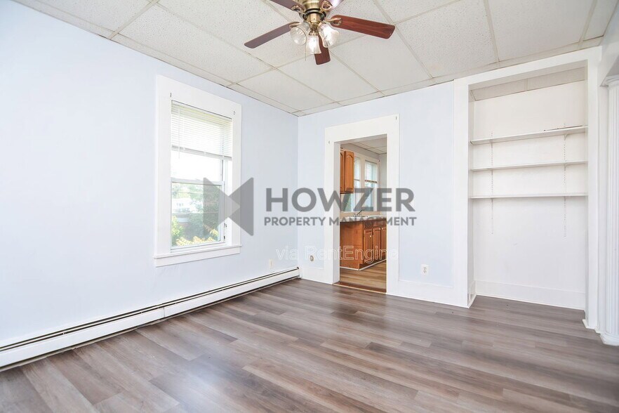 Building Photo - 9 Creedway