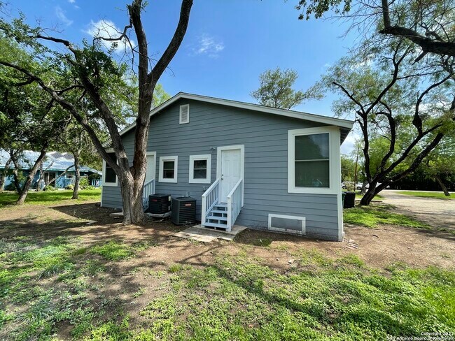 Building Photo - 10446 Mtn Vw-