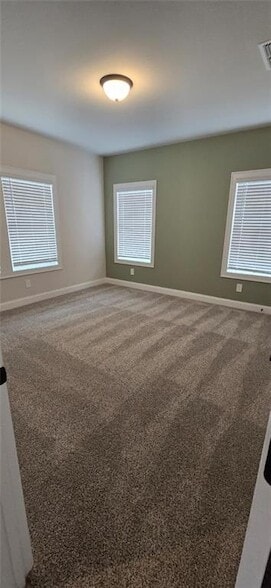 Building Photo - 400 Elise Wy