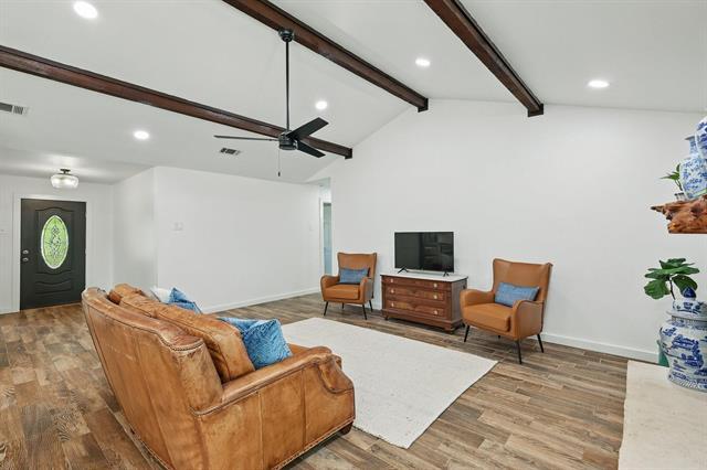 Building Photo - 841 Caublestone Hill Dr