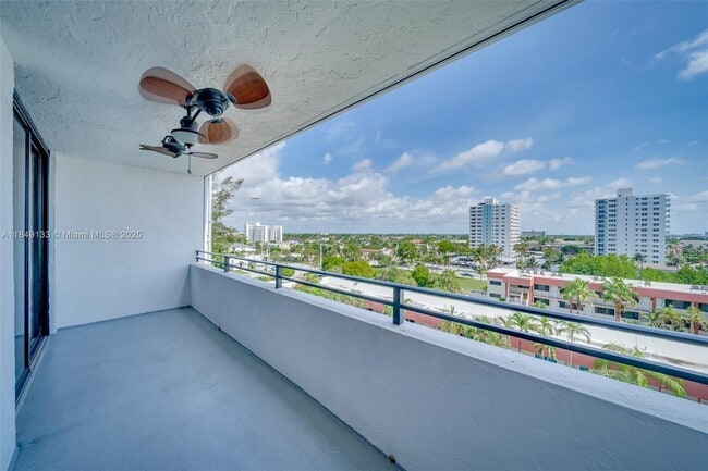 Building Photo - 1500 N Ocean Blvd