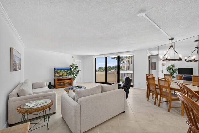 Building Photo - 2800 N Ocean Dr