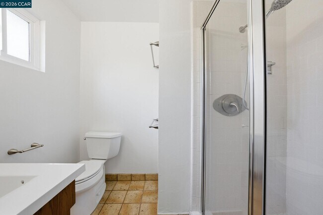 Building Photo - 1930 Sunshine Dr