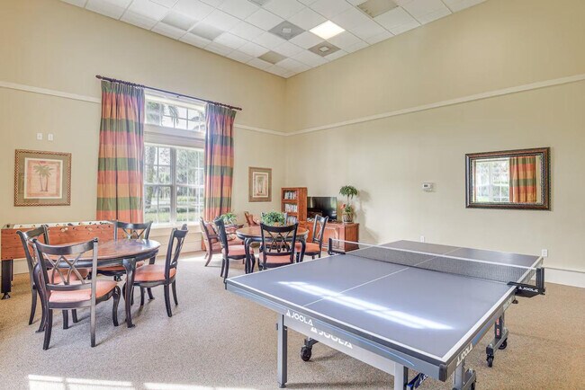 Building Photo - 25 Riverview Bend N