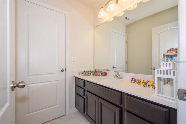 Building Photo - 4315 Saltmarsh Sparrow Dr